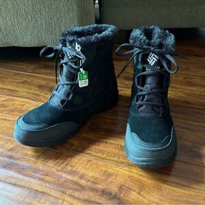 Columbia Ice Maiden Shorty Warm Waterproof Snow Boots Size 8.5